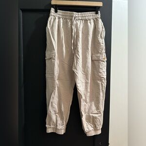 VICI linen joggers. Large.
